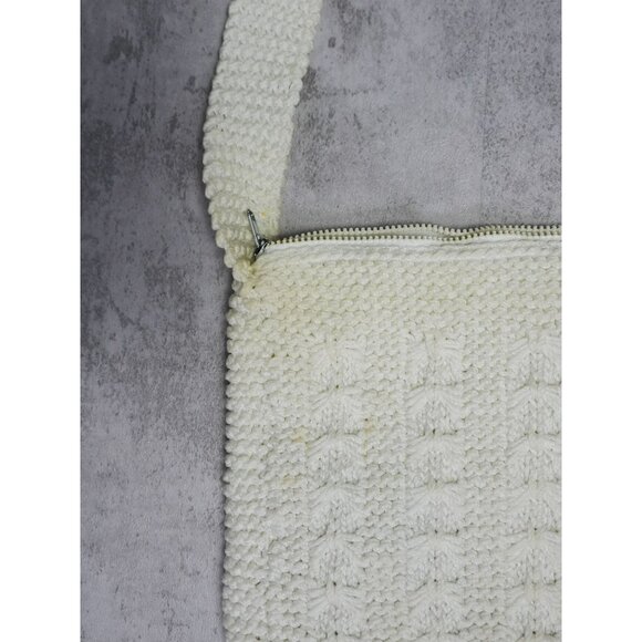 Vintage White Crochet Tote Shoulder Bag - Picture 6 of 8